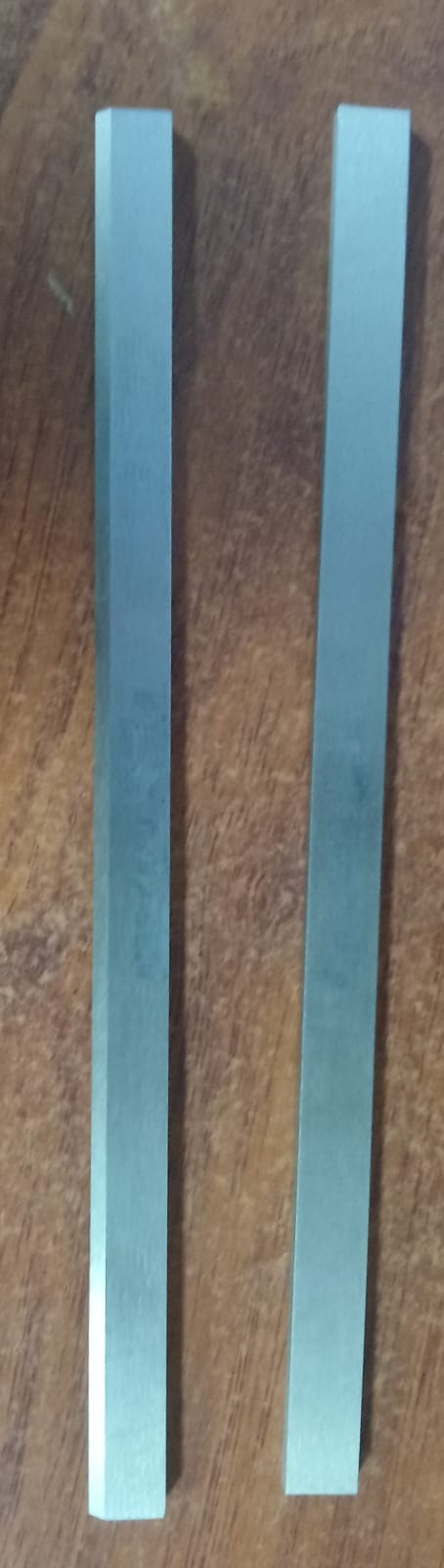 Cuchilla y contracuchilla 175x10x4 lisa