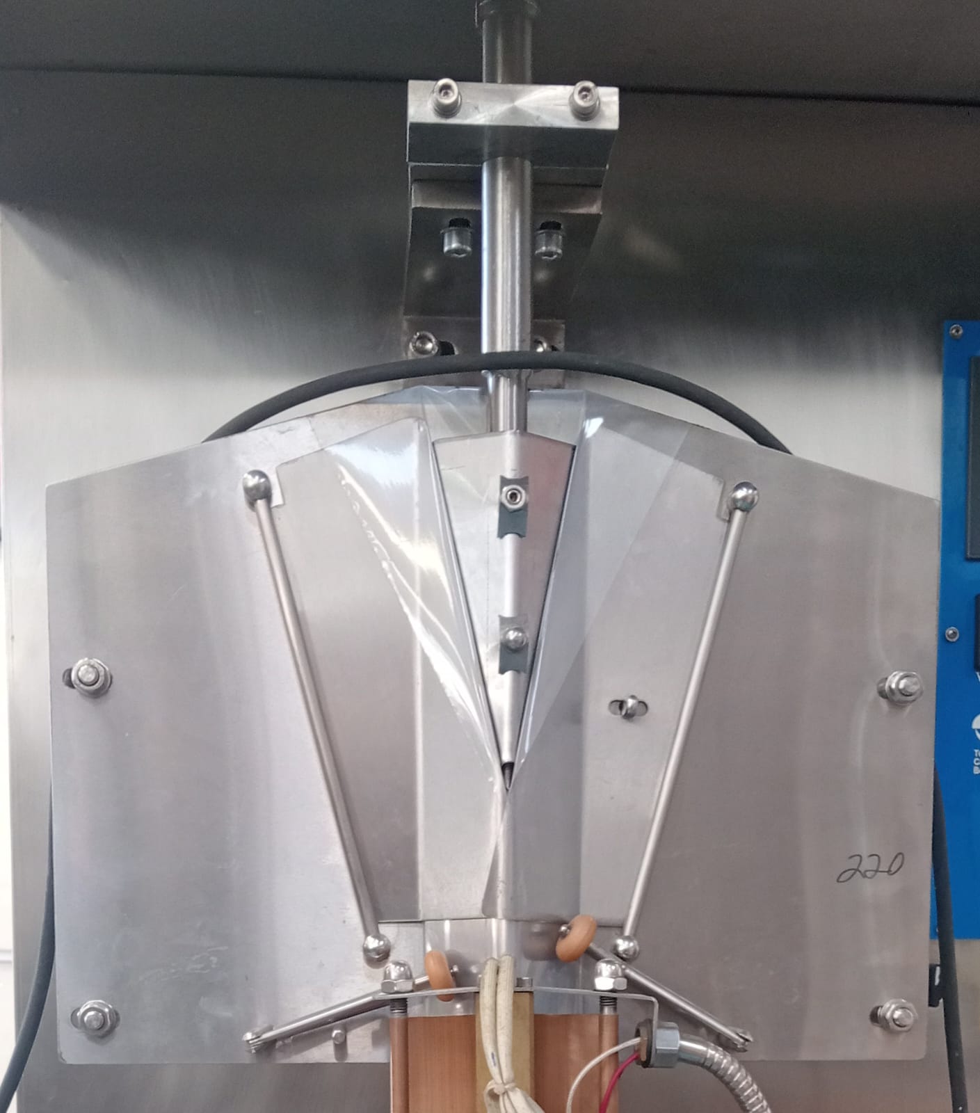 Formador Máquina de Agua 220mm